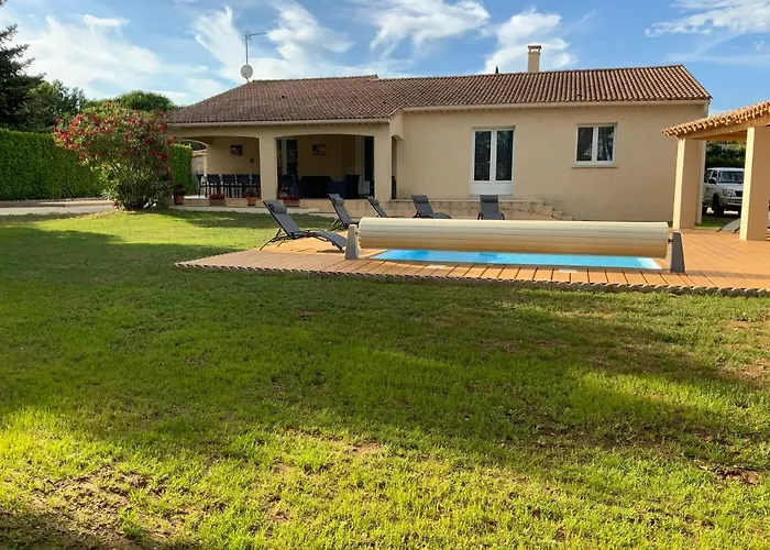 Gite Les Oliviers 10 Pers Piscine Au Calme 4 Etoiles