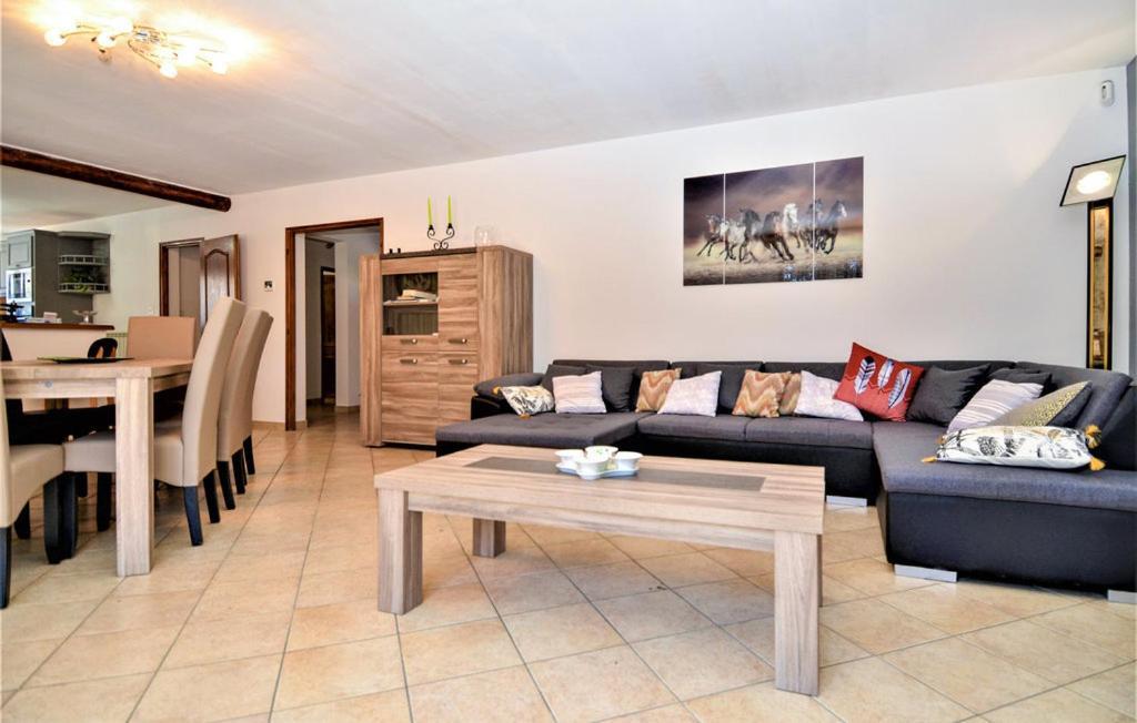 Villa Les Oliviers 10 Pers Piscine Au Calme 4 Etoiles